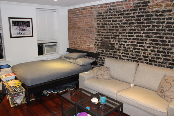 Welcome to the East Village! This is a 2nd floor apartment in the heart of the e New York, NY Rental unit in New York · Studio · 1 bed · 1 bath Entire rental unit vacation rental 9137194