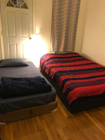 5-7 mins walk to subway,<br />Convenient to travel to city only 15-40 mins to Ma  Home in Queens · ★5.0 · 1 bedroom · 2 beds · 1 private bath Private room in home vacation rental 35038658
