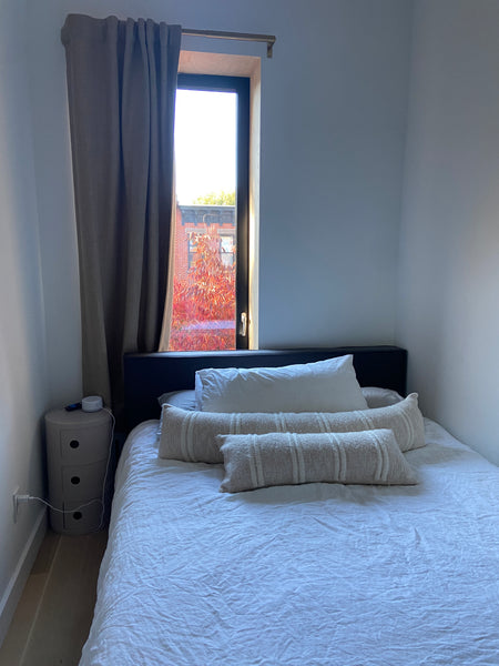 Full-floor studio in the heart of Park Slope with bonus bedroom and den upstairs  Condo in Brooklyn · 2 bedrooms · 2 beds · 1 bath Private room in condo vacation rental 747020141188283669