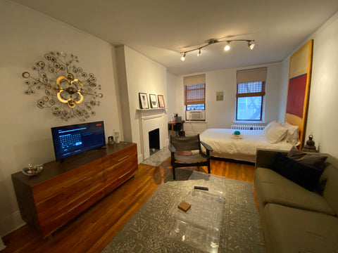 2-3 mo. rental.  Fully furnished studio apartment.  Ideal for working remotely.  New York, NY Rental unit in New York · ★5.0 · Studio · 1 bed · 1 bath Entire rental unit vacation rental 30708846