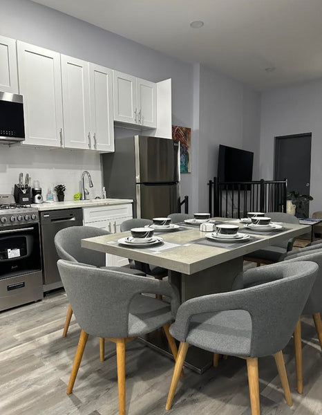 Welcome to our 5 bedroom Duplex in central NYC. Enjoy the city of dreams from th  Rental unit in New York · ★4.60 · 5 bedrooms · 5 beds · 3 baths Entire rental unit vacation rental 902965494013106625