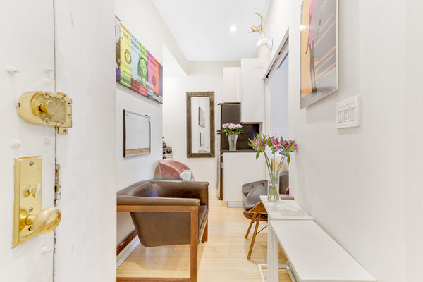 Pet Friendly! Steps away from Grand Central subway to comic con at Javits Center New York, NY Townhouse in New York · ★4.91 · 2 bedrooms · 3 beds · 1 private bath Private room in townhouse vacation rental 46729966