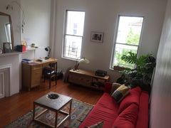 Cozy and sunny apartment in Greenpoint. The apartment is 1 minute from the subwa New York, NY Rental unit in Brooklyn · ★4.69 · 2 bedrooms · 2 beds · 1 bath Entire rental unit vacation rental 19099408