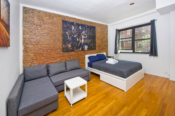 Located in the Upper East Side at 94th Street between 1st - 2nd Avenue. Block aw  Rental unit in New York · ★3.67 · Studio · 2 beds · 1 bath Entire rental unit vacation rental 37740667