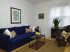 Comfortable, quiet and roomy, this two bedroom apartment is well situated for an New York, NY Rental unit in Queens · 2 bedrooms · 4 beds · 1 bath Entire rental unit vacation rental 699238002983385662