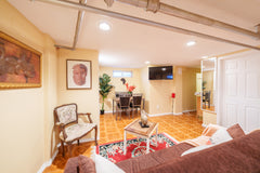 Discover the allure of this recently revitalized studio apartment nestled within  Loft in Brooklyn · ★4.79 · 1 bedroom · 2 beds · 1 bath Entire loft vacation rental 631097874868219629