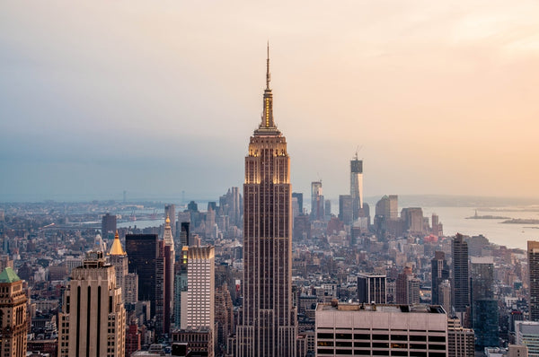 It’s a beautiful 2br duplex apartment in Hell’s Kitchen Times Square. Walking di  Rental unit in New York · 2 bedrooms · 8 beds · 2 shared baths Shared room in rental unit vacation rental 40624017