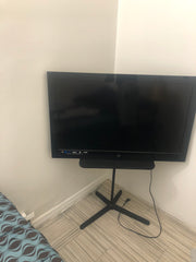 My place is about 8-10min drive from manhattan and there’s a train 2blocks away New York, NY Rental unit in New York · 1 bedroom · 1 shared bath Private room in rental unit vacation rental 41489380
