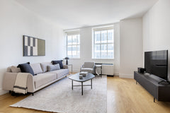 Show up and start living from day one in Downtown with this comfortable one-bedr New York, NY Rental unit in New York · 1 bedroom · 1 bed · 1 bath Entire rental unit vacation rental 868570296963582156