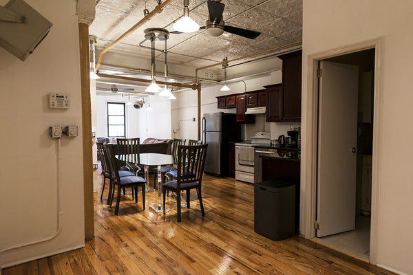 The best block in the 5 boroughs! This huge 3bedroom/1700 SQF apartment is ideal New York, NY Rental unit in Brooklyn · ★4.48 · 3 bedrooms · 3 beds · 2 baths Entire rental unit vacation rental 18692028