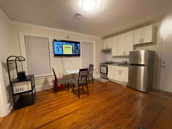 Two bedroom living space located in the middle of Whitestone, Queens. 10 min dri New York, NY Home in Queens · ★4.64 · 2 bedrooms · 3 beds · 1 bath Entire home vacation rental 47258482