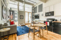 Loft Suite Deluxe @ Henry Norman Hotel<br /><br />Located in Greenpoint, Brookly New York, United States Rental unit in Brooklyn · ★4.71 · Studio · 2 beds · 1 bath Entire rental unit vacation rental 10038170