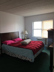 Quiet neighborhood with plenty of on street parking. Predominantly Caribbean nei New York, United States Rental unit in Queens · 1 bedroom · 1 bed · 1.5 baths Private room in rental unit vacation rental 30391955