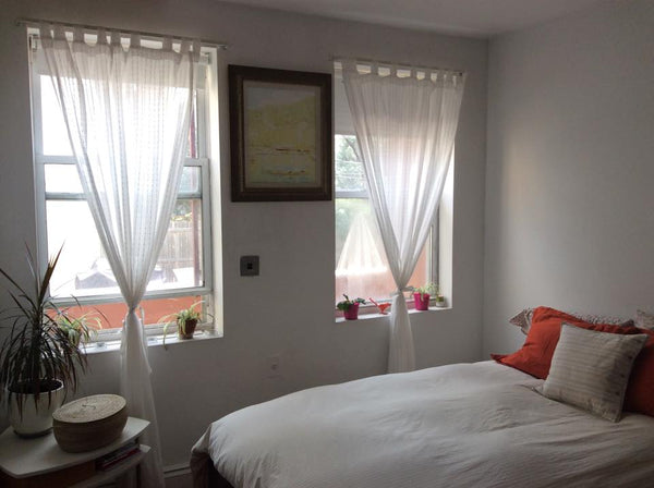 3BR unit with its own entrance set back from a very quiet street. It is a split- New York, NY Home in Brooklyn · 1 bedroom · 1 bed · 1 bath Private room in home vacation rental 6283933