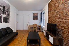 Experience a charming apartment in the heart of the Upper East Side on East 94th New York, NY Rental unit in Manhattan · ★5.0 · 2 bedrooms · 3 beds · 1 bath Entire rental unit vacation rental 42444354
