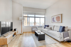 Discover the best of Downtown, with this studio Financial District apartment wit New York, NY Rental unit in New York · Studio · 1 bed · 1 bath Entire rental unit vacation rental 999774727861426844
