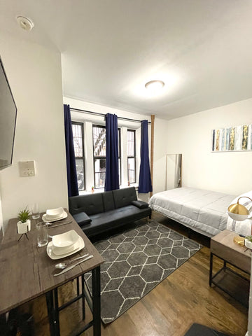 Beautiful & Modern studio apartment! This is a Gorgeous apartment in the heart o  Rental unit in New York · ★5.0 · Studio · 1 bed · 1 bath Entire rental unit vacation rental 52834116