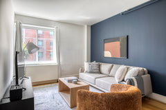 Show up and start living from day one in Downtown with this bright one-bedroom B New York, NY Rental unit in New York · 1 bedroom · 1 bed · 1 bath Entire rental unit vacation rental 715656179412377243