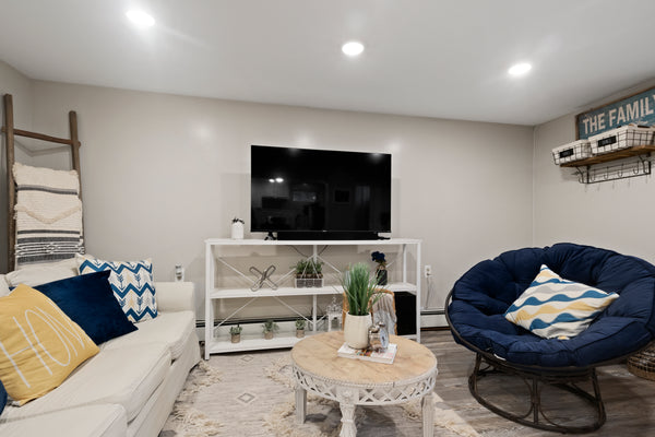 Kick back and relax in this calm, stylish space. This farmhouse style crib is lo New York, NY Home in Queens · ★New · 1 bedroom · 1 bed · 1 bath Entire home vacation rental 1071182727171282352