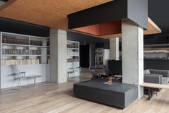 Modern and industrial design mere minutes from midtown Manhattan. Plush bedding,  Boutique hotel in Queens · ★4.82 · 2 bedrooms · 1 bed · 1 private bath Room in boutique hotel vacation rental 18429435