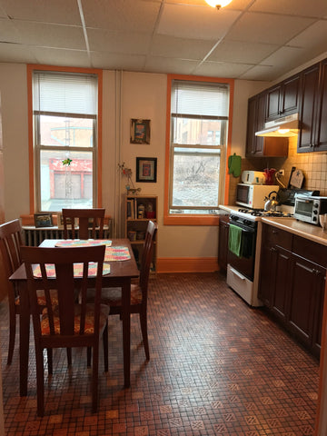 Bedroom in a 3bdrm apt, friendly roommates, access to kitchen/dining room & bath New York, NY Rental unit in Queens · ★4.93 · 1 bedroom · 1 bed · 1 shared bath Private room in rental unit vacation rental 3040654