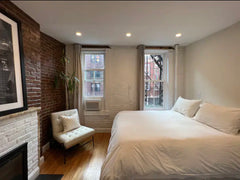 Keep it simple at this peaceful and centrally-located place. New York, NY Rental unit in New York · 2 bedrooms · 2 beds · 1 bath Entire rental unit vacation rental 858818652549978819