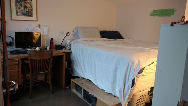 This space is one of four rooms in a Bushwick apartment. It offers lots of natur New York, NY Rental unit in Brooklyn · ★4.75 · 1 bedroom · 1 bed · 2 baths Private room in rental unit vacation rental 7435181