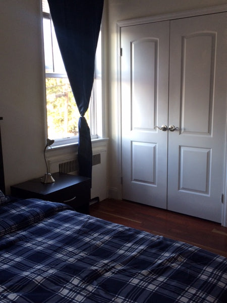 My place is within a few minutes' walk to the 2 or 5 Trains and several buses, s Ridgefield Park, NJ Home in Bronx · ★4.59 · 1 bedroom · 1 bed · 1 shared bath Private room in home vacation rental 13864705