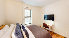 ABOUT THIS SPACE<br />Luminous and stylish apartment with four bedrooms and 1.5   Rental unit in New York · 1 bedroom · 4 beds · 1.5 shared baths Private room in rental unit vacation rental 852170171718777647