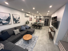 Entire space, very spacious, private entrance and a private parking space, is tr New York, United States Home in Brooklyn · ★5.0 · 3 bedrooms · 6 beds · 1.5 baths Entire home vacation rental 1000697739867775924