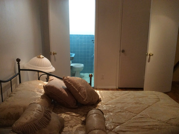 This gorgeous 3 bedroom split level apartment is located on the 3rd floor of a 2 New York, NY Home in Brooklyn · ★4.23 · 3 bedrooms · 7 beds · 1.5 baths Entire home vacation rental 8971258