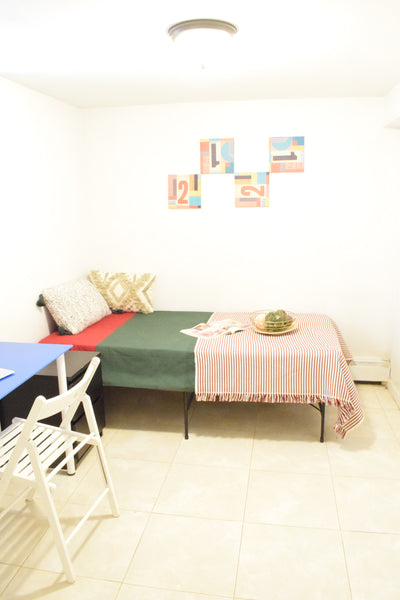 This house is located in Jackson Heights, Queens.<br />It is recommended for peo United States Townhouse in Queens · 1 bedroom · 1 bed · 1 shared bath Private room in townhouse vacation rental 46025535