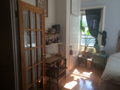 The building is old and well-maintained. The bedroom and bathroom both get lots  New York, NY Rental unit in Brooklyn · 1 bedroom · 1 bed · 1 bath Private room in rental unit vacation rental 9050144