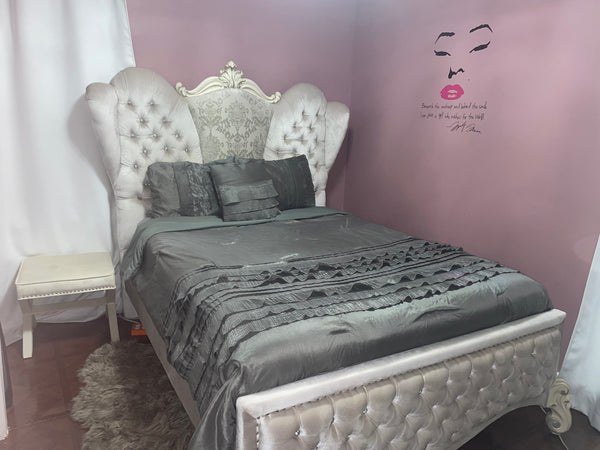 Great spacious 1 bedroom apartment in a great neighborhood little Dominican Repu New York, NY Rental unit in New York · ★4.62 · 1 bedroom · 1 bed · 1 bath Entire rental unit vacation rental 49211825