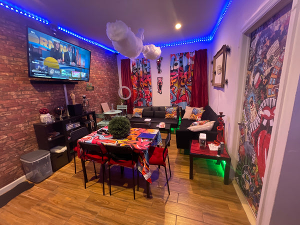 Welcome to D.R.I.P Events & Spaces Amazing Airbnb provides rooms to Rent - comfo  Earthen home in Bronx · 1 bedroom · 1 private bath Private room in earthen home vacation rental 558732520907162146