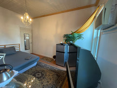 Take a break and unwind at this peaceful oasis. New York, NY Rental unit in Brooklyn · ★5.0 · 1 bedroom · 1 bed · 1 shared bath Private room in rental unit vacation rental 710726635217898143