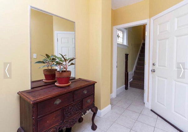 Beautiful family oriented house in great neighborhood  Home in Queens · ★4.0 · 1 bedroom · 1 bed · 1 shared bath Private room in home vacation rental 33877113