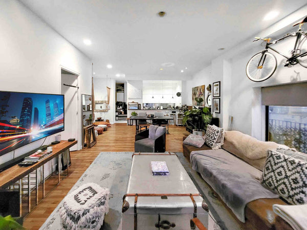 Experience luxury and comfort in our stunning Airbnb loft located in the heart o New York, United States Rental unit in New York · 1 bedroom · 1 bed · 1 bath Entire rental unit vacation rental 963816554240880833