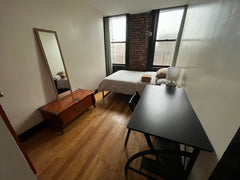 Tall, beautiful 5 bedroom loft in the heart of Bushwick!<br /><br />Just down th New York, NY Rental unit in Brooklyn · ★4.93 · 5 bedrooms · 1 bed · 4 baths Private room in rental unit vacation rental 53654994