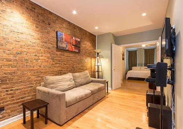 This one-bedroom apartment is located in Prospect Heights, Brooklyn on the first New York, United States Rental unit in Brooklyn · ★4.89 · 1 bedroom · 1 bed · 1 bath Entire rental unit vacation rental 15781324