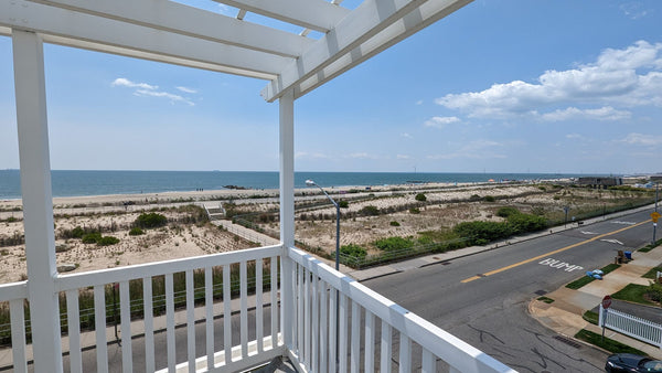 The whole group will be comfortable in this spacious and unique space. Bennettsville, SC Home in Queens · 4 bedrooms · 5 beds · 4 baths Entire home vacation rental 918138213381737306