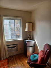 Kick back and relax in this calm, stylish space. New York, NY Rental unit in Brooklyn · ★4.64 · 1 bedroom · 1 bed · 1 private bath Private room in rental unit vacation rental 597980544989694525