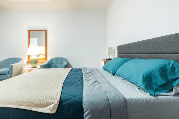 Modern and comfortable room in a quiet and central accommodation, suitable for 1 New York, NY casa particular in Queens · ★4.62 · 1 bedroom · 1 bed · 1 shared bath Private room in casa particular vacation rental 638965000463155963