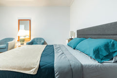 Modern and comfortable room in a quiet and central accommodation, suitable for 1 New York, NY casa particular in Queens · ★4.62 · 1 bedroom · 1 bed · 1 shared bath Private room in casa particular vacation rental 638965000463155963