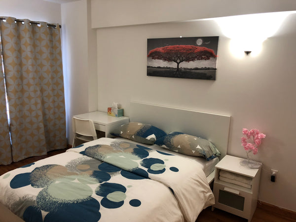 Flushing center, surrounding restaurants, supermarket, metro, train, bus, mall.   Rental unit in Queens · ★4.86 · 1 bedroom · 1 bed · 1 shared bath Private room in rental unit vacation rental 30058948
