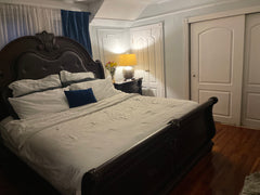 Enjoy this 3 bedroom home! Spacious living room equipped with a smart TV. Just a  Home in Brooklyn · ★3.0 · 3 bedrooms · 3 beds · 1 bath Entire home vacation rental 654337225041126036
