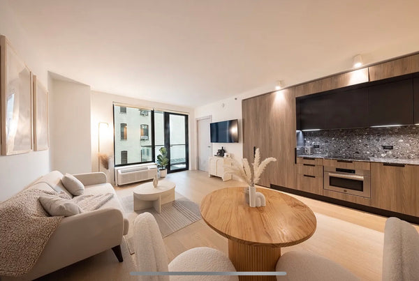 Beautifully furnished 2 bedroom apartment fully loaded with heated bathroom floo New York, NY Condo in New York · 2 bedrooms · 2 beds · 1 private bath Private room in condo vacation rental 45976871