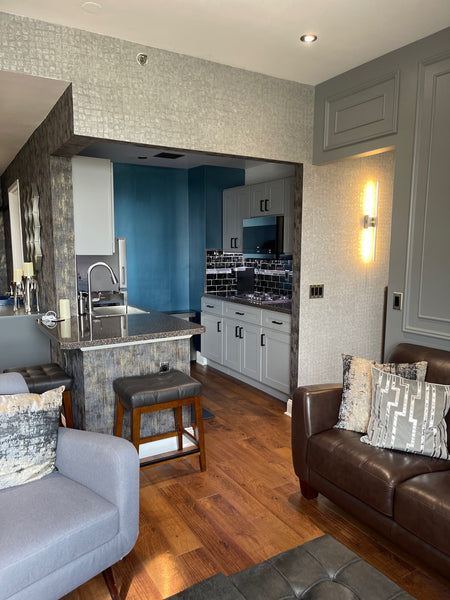Enjoy a stylish experience at this centrally-located luxury apartment with a com  Rental unit in The Bronx · ★5.0 · 1 bedroom · 1 bed · 1 bath Entire rental unit vacation rental 782932651604019354