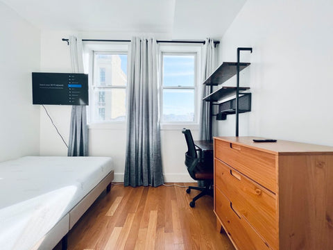 - Bright bedroom in best part of Bedstuy, right on Myrtle Ave and Bedford Ave (2 New York, NY Serviced apartment in Brooklyn · 1 bedroom · 1 bed · 3 shared baths Private room in serviced apartment vacation rental 53874130