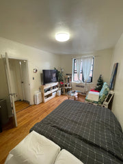 Bring the whole family to this great place with lots of room for fun. Amazing lo New York, NY Rental unit in Queens · 1 bedroom · 1 bed · 1 bath Entire rental unit vacation rental 875402584193811191